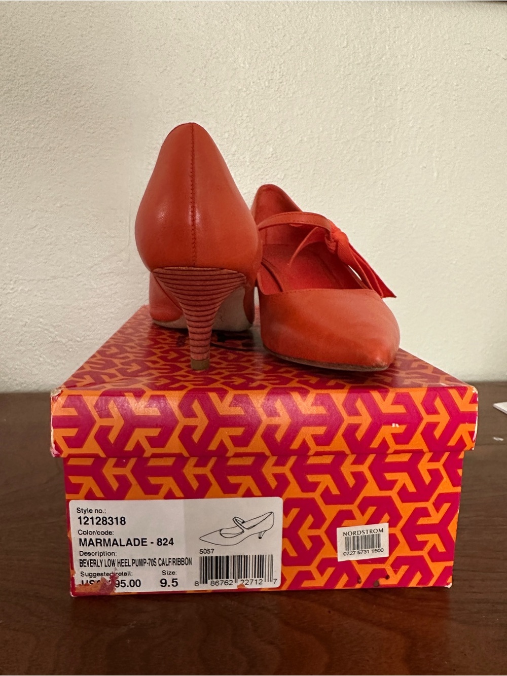 Tory Burch Beverly Marmalade Leather Mary Jane Bow Pumps 9.5 Box - Picture 3 of 11